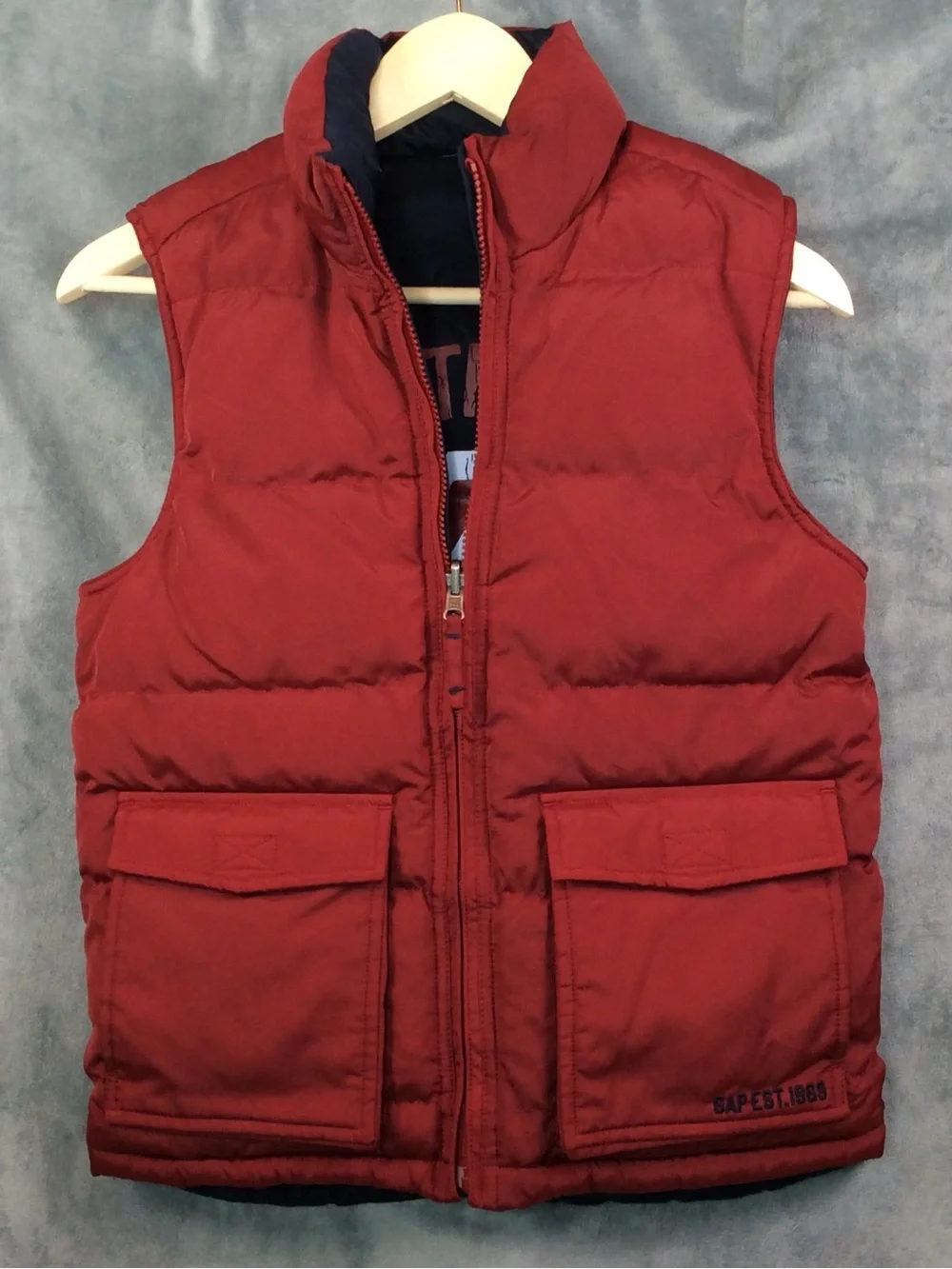 GAP kids reversible Red Quilted Puffer Vest size large 10-12